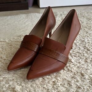Banana Republic Cognac Pointed-Toe Leather Heels